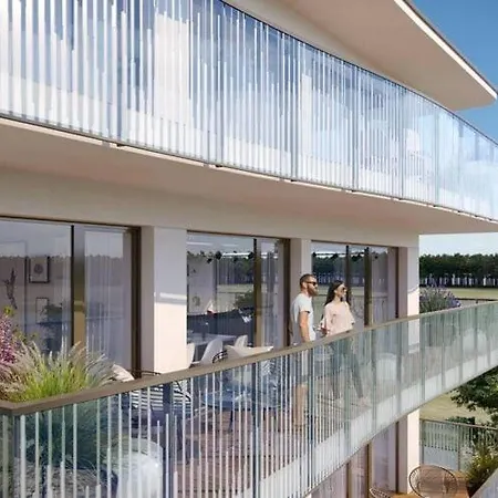 Apartmán With Pools, Near The Sea, Ko Obrzeg